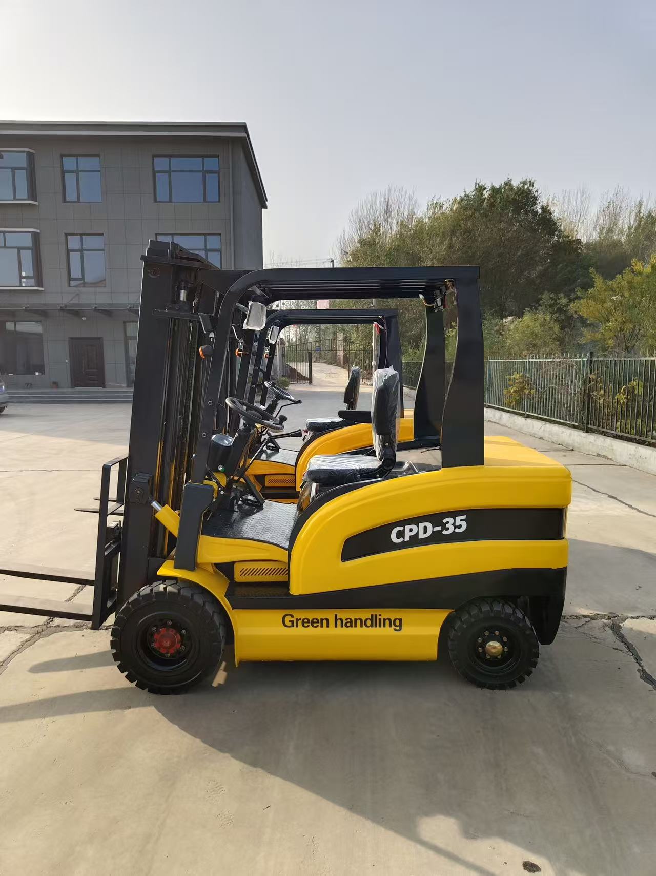 Gas Electric Pallet Jack 2 Ton - огляд і ціна Hydraulic Car Lift