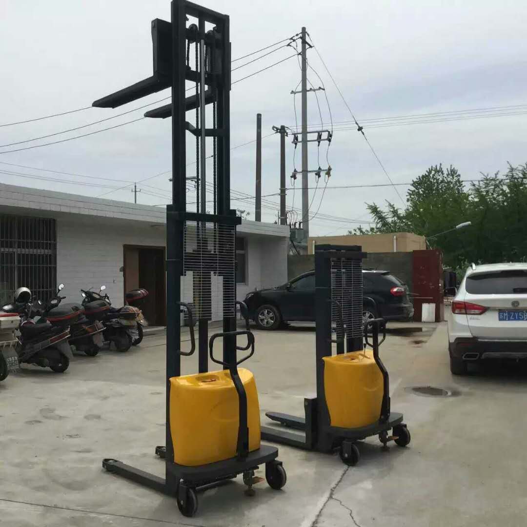 Hydraulic and Electric Stacker - огляд і ціна Hydraulic Car Lift